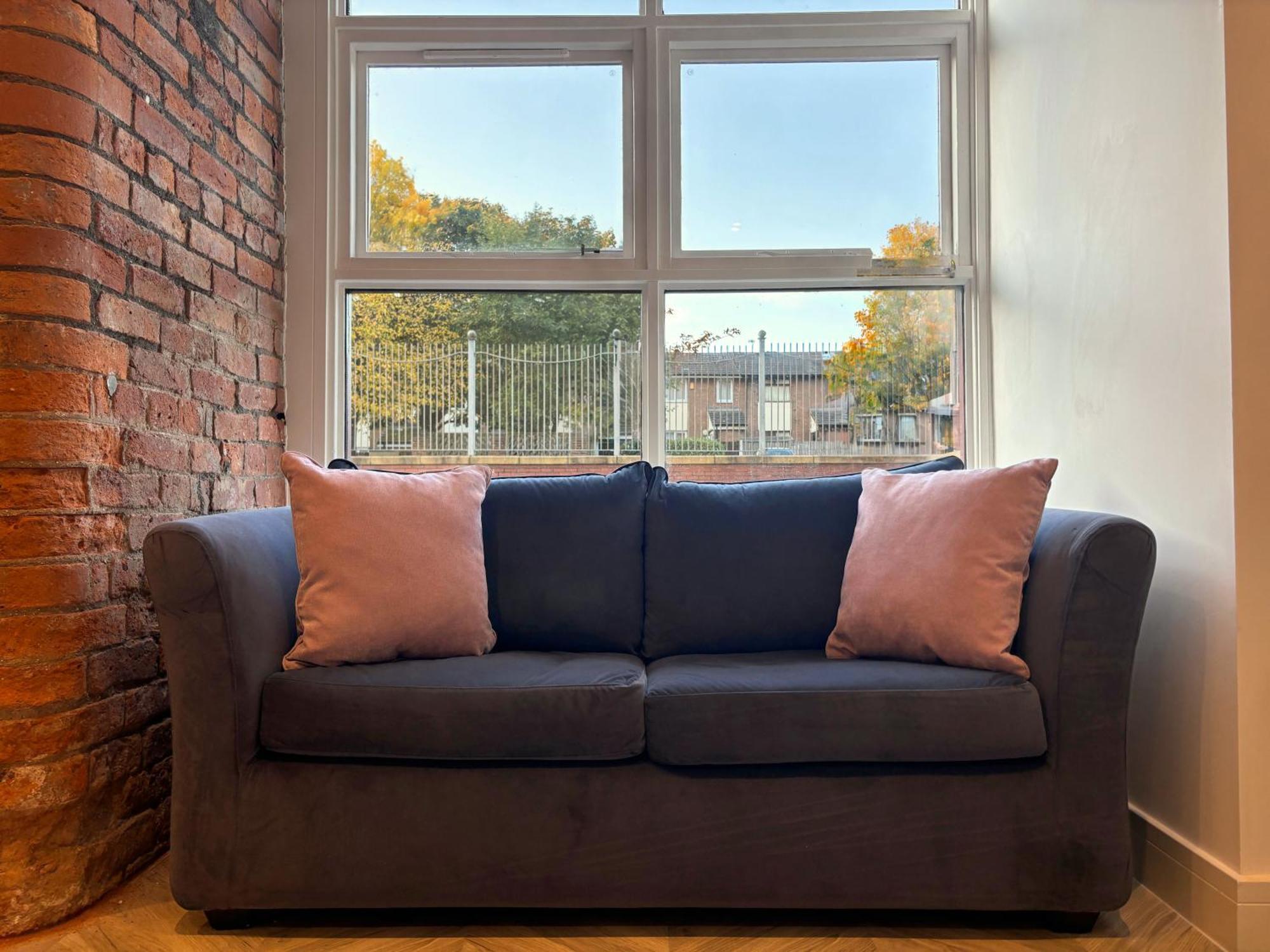 Manchester Apt, Free Parking, Business, Couples & Families Kültér fotó